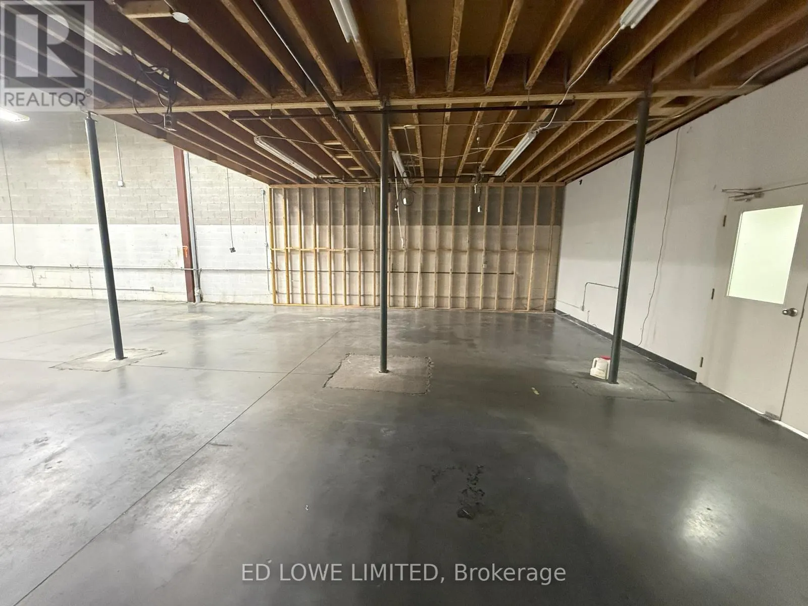 4 - 23 PROGRESS DRIVE