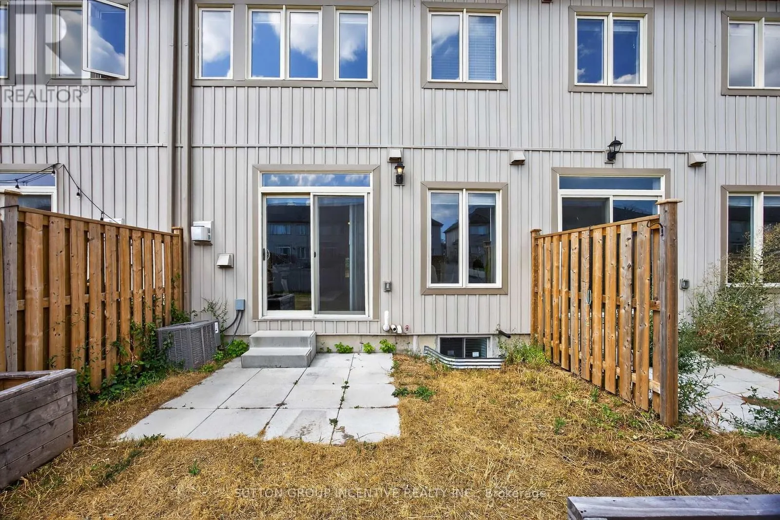 17 CHURCHLEA MEWS