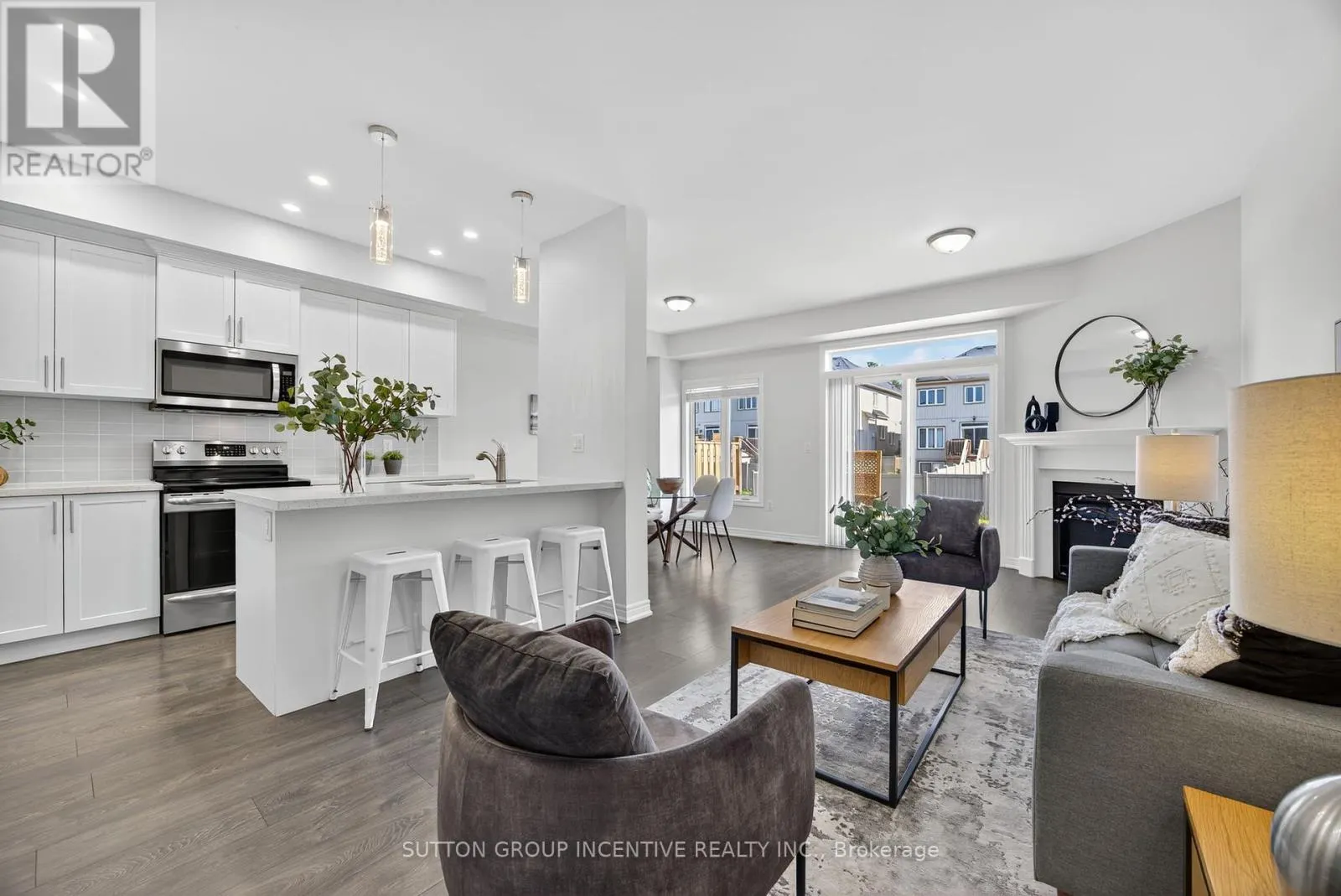 17 CHURCHLEA MEWS