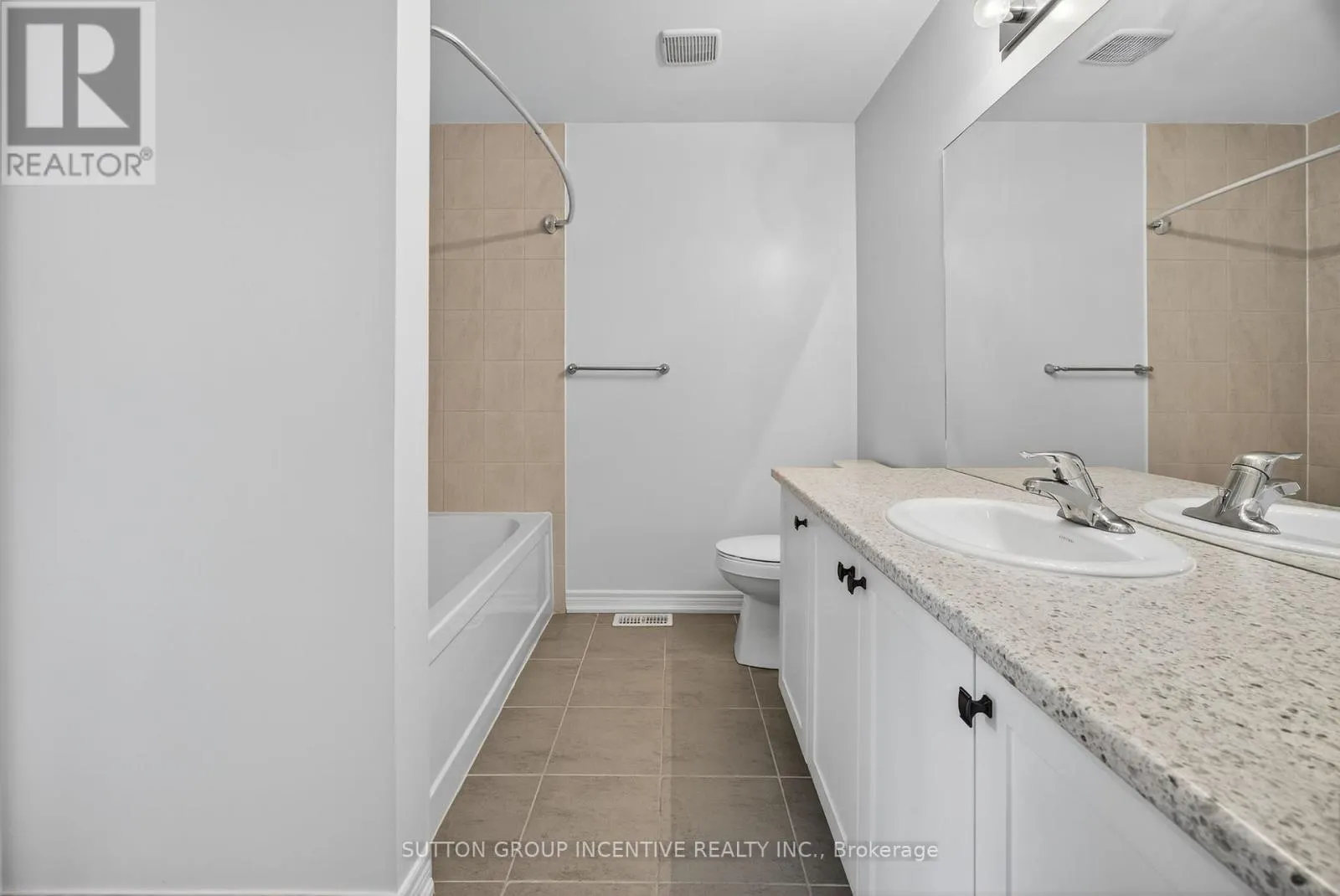 17 CHURCHLEA MEWS