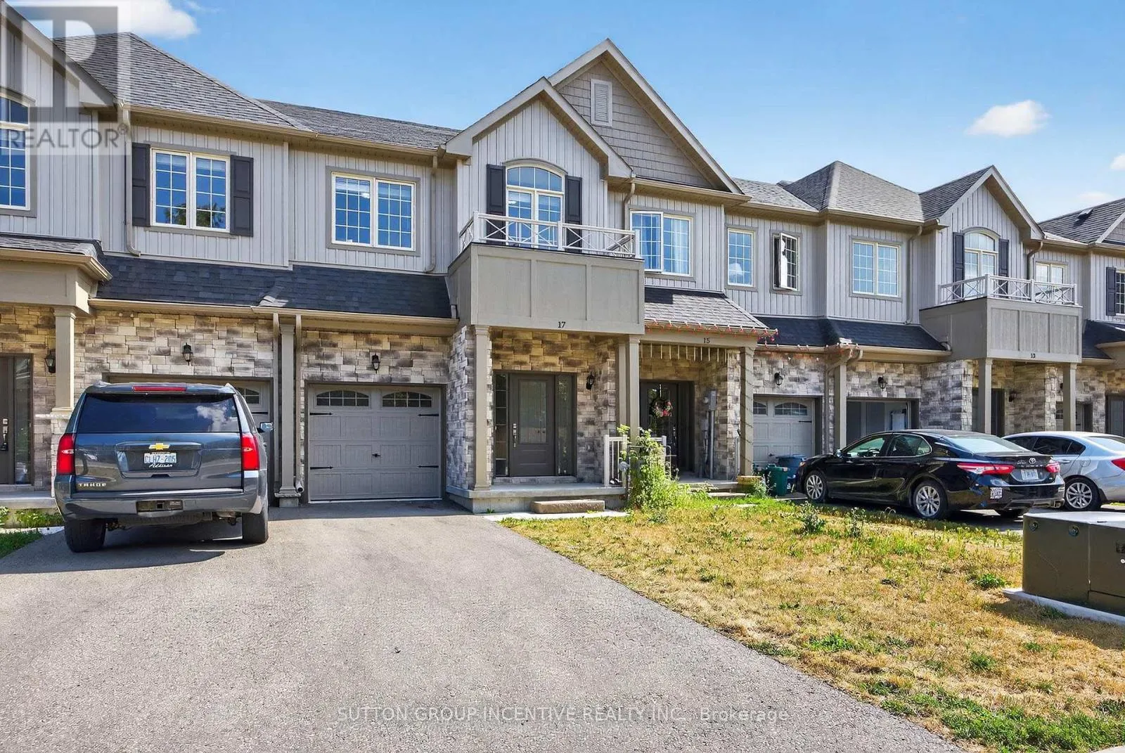 17 CHURCHLEA MEWS
