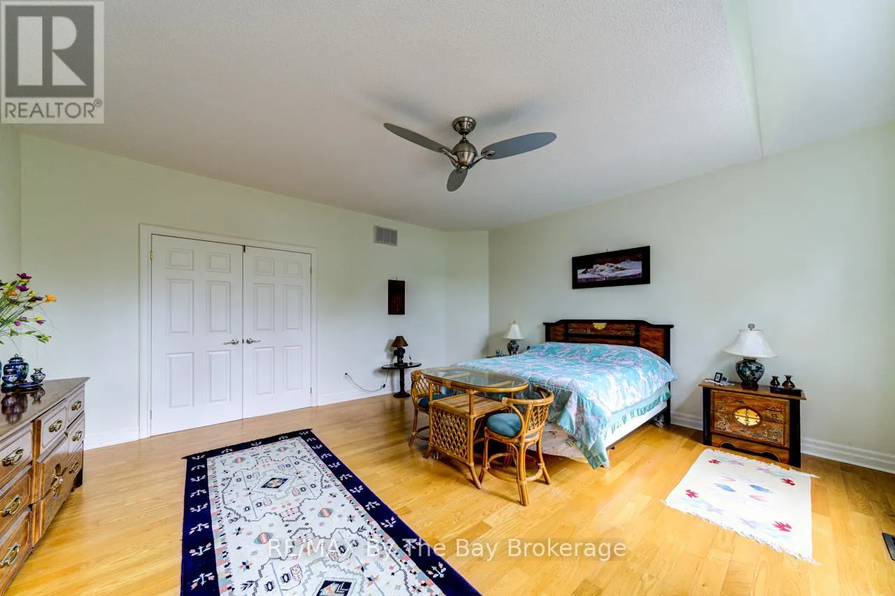 28 BRIDLEWOOD CRESCENT