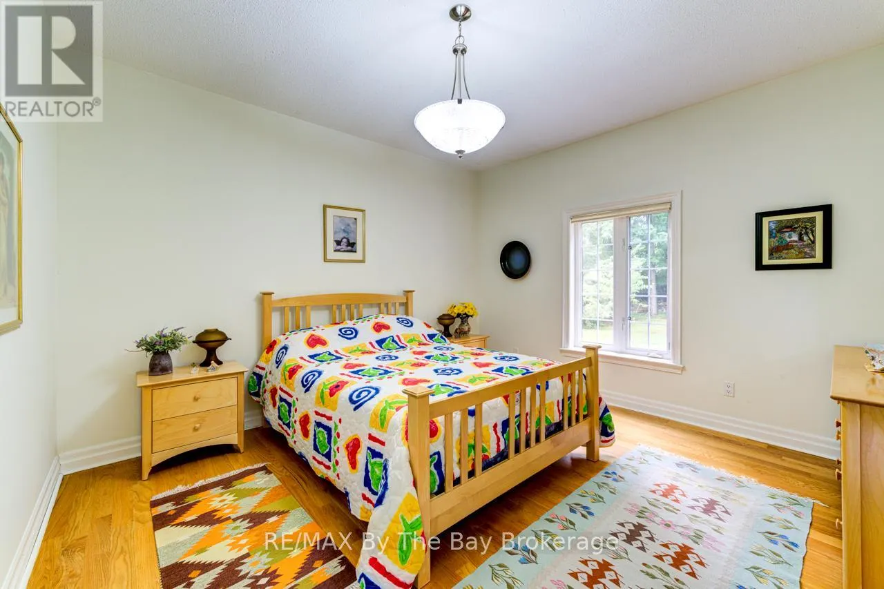 28 BRIDLEWOOD CRESCENT