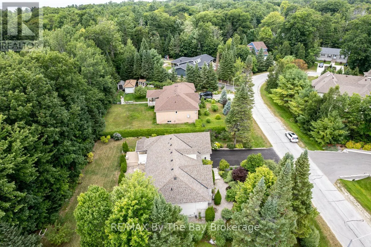 28 BRIDLEWOOD CRESCENT