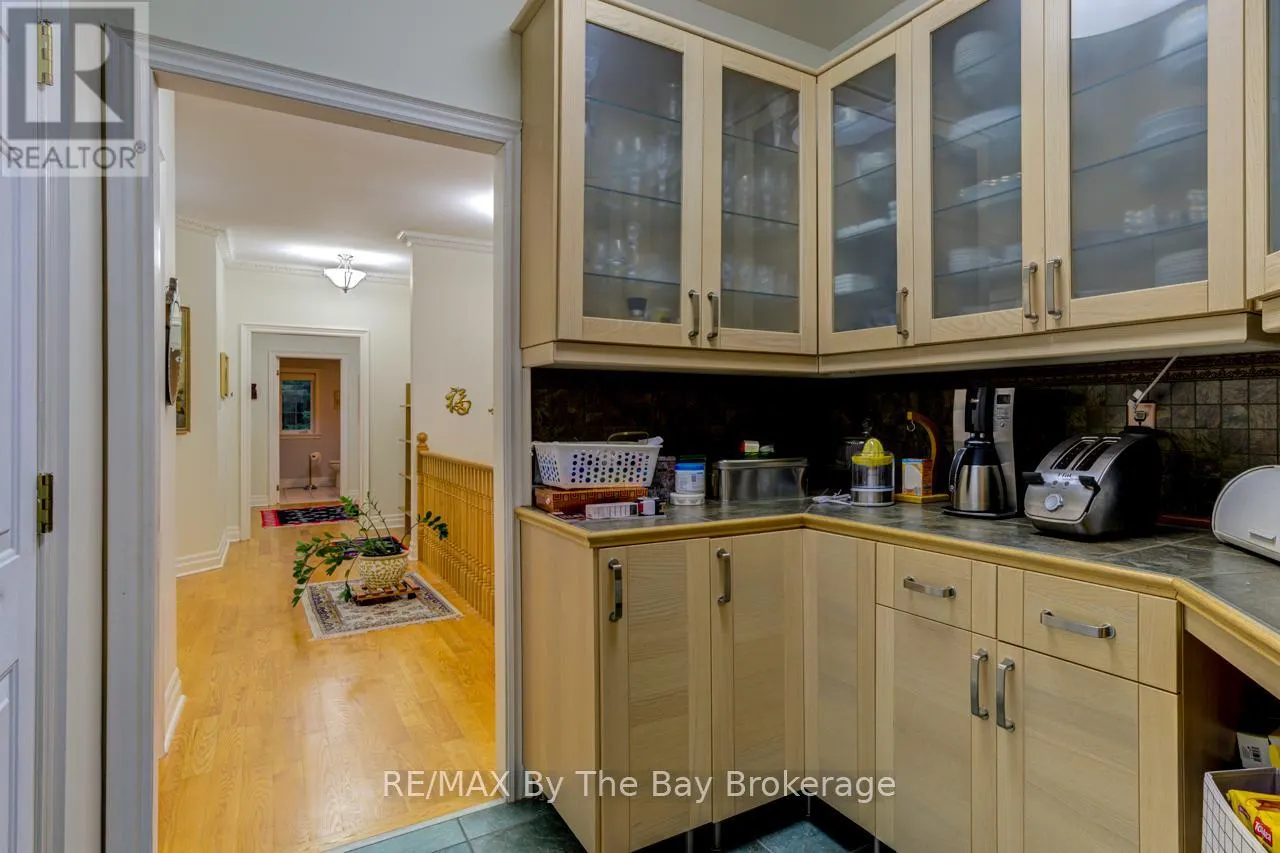28 BRIDLEWOOD CRESCENT