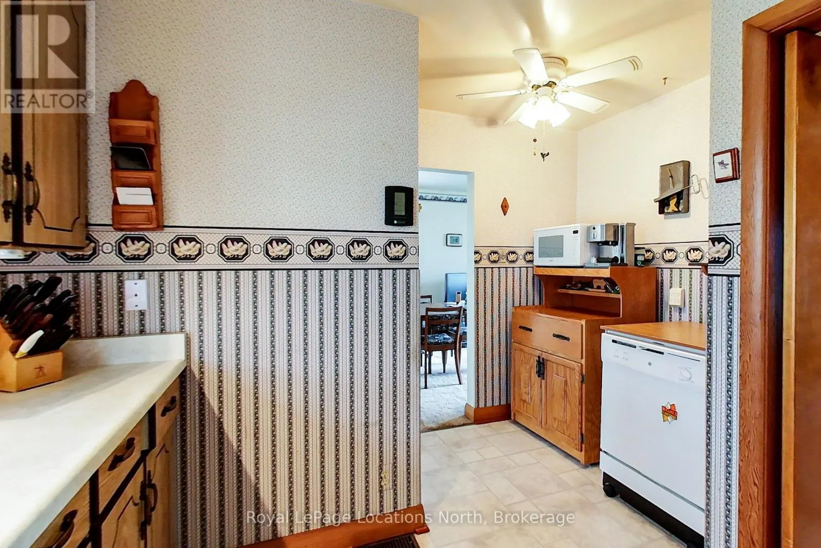 212 KIRKWOOD DRIVE
