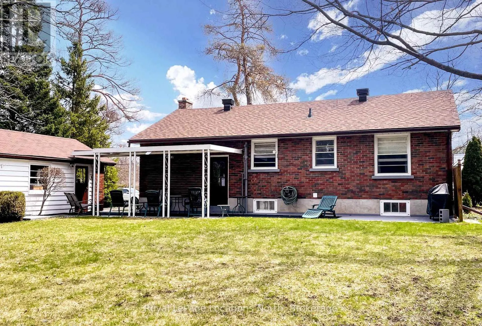 212 KIRKWOOD DRIVE