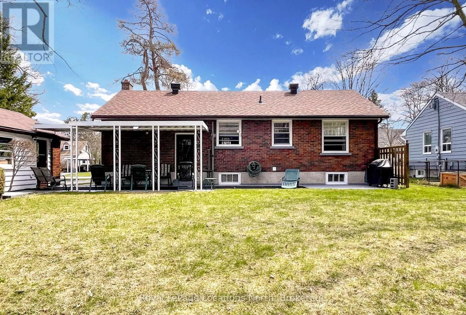 212 KIRKWOOD DRIVE