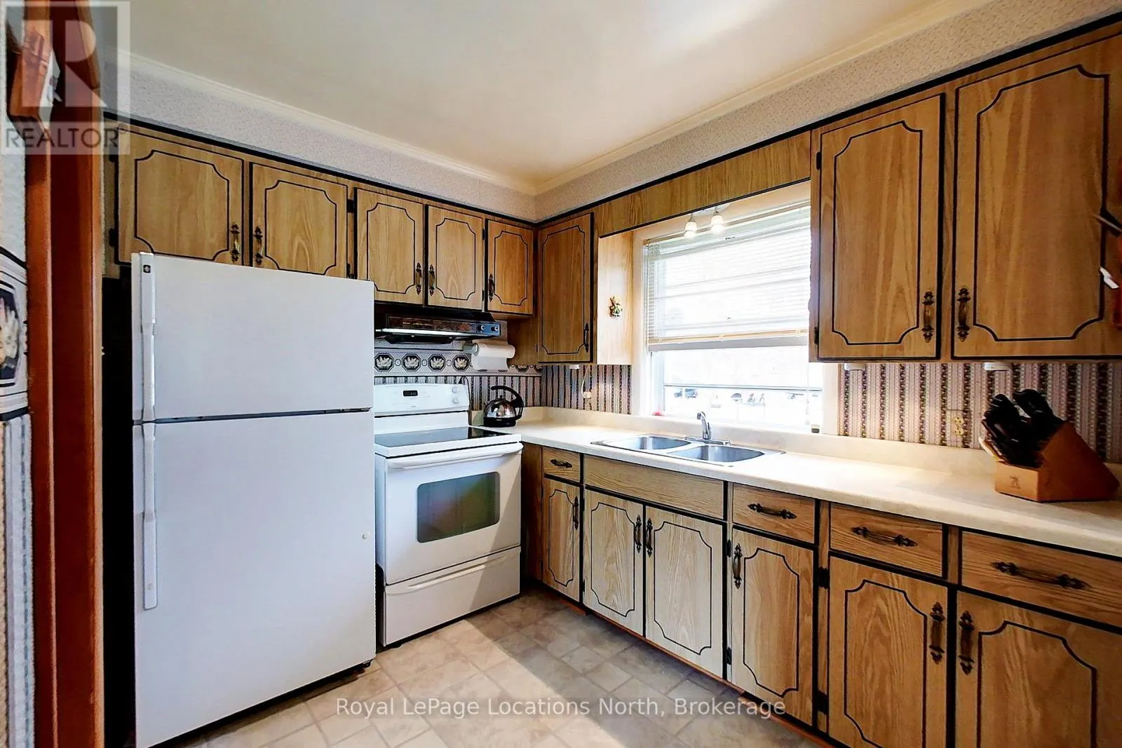 212 KIRKWOOD DRIVE