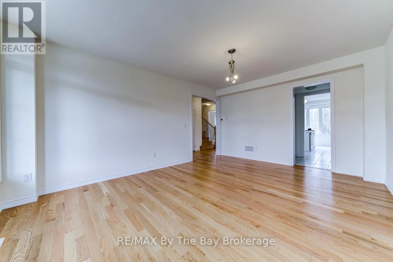 41 DEL RAY CRESCENT