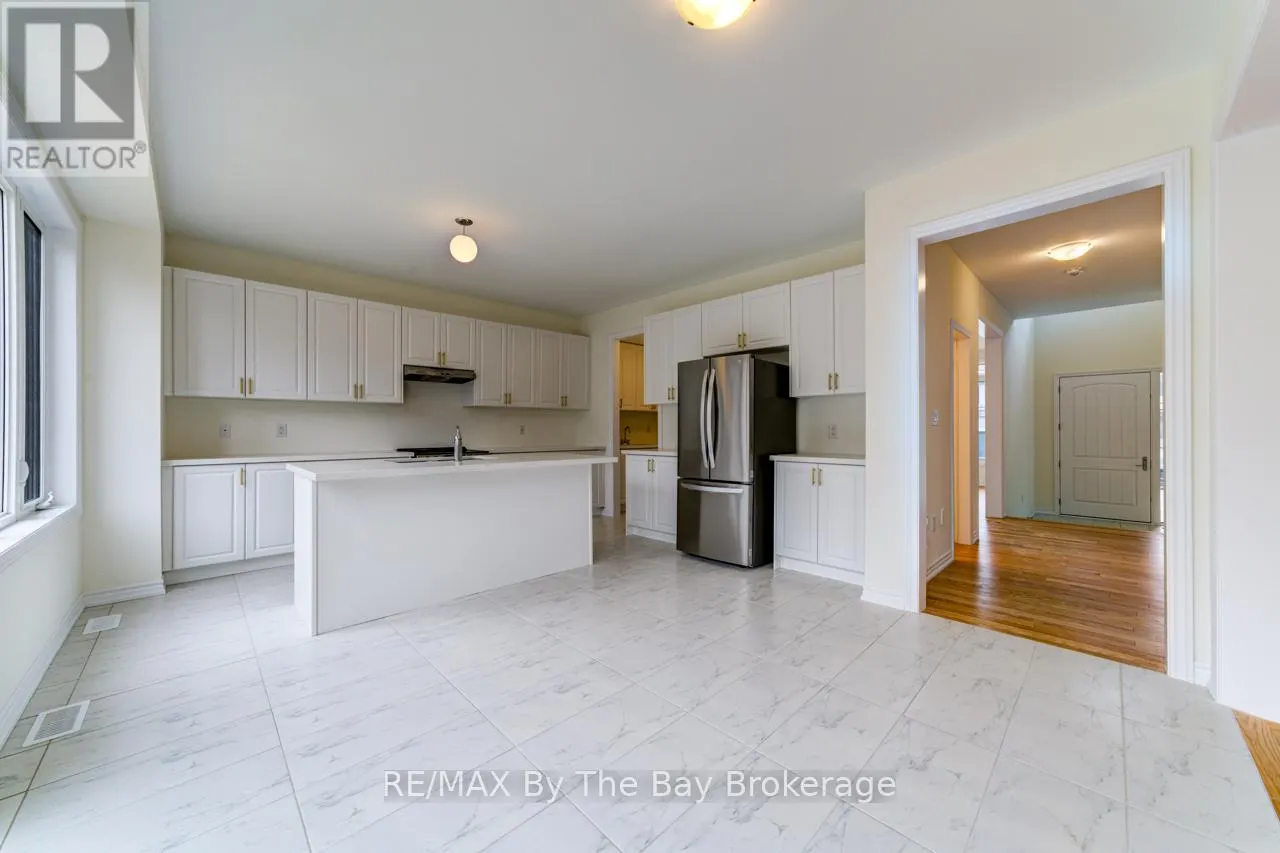 41 DEL RAY CRESCENT