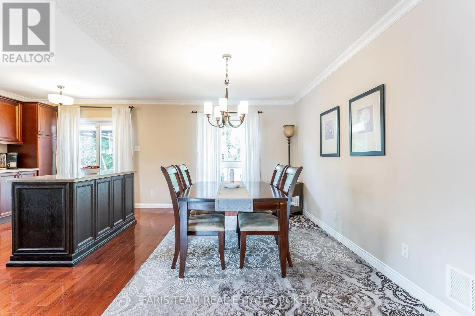 83 GEORGIAS WALK