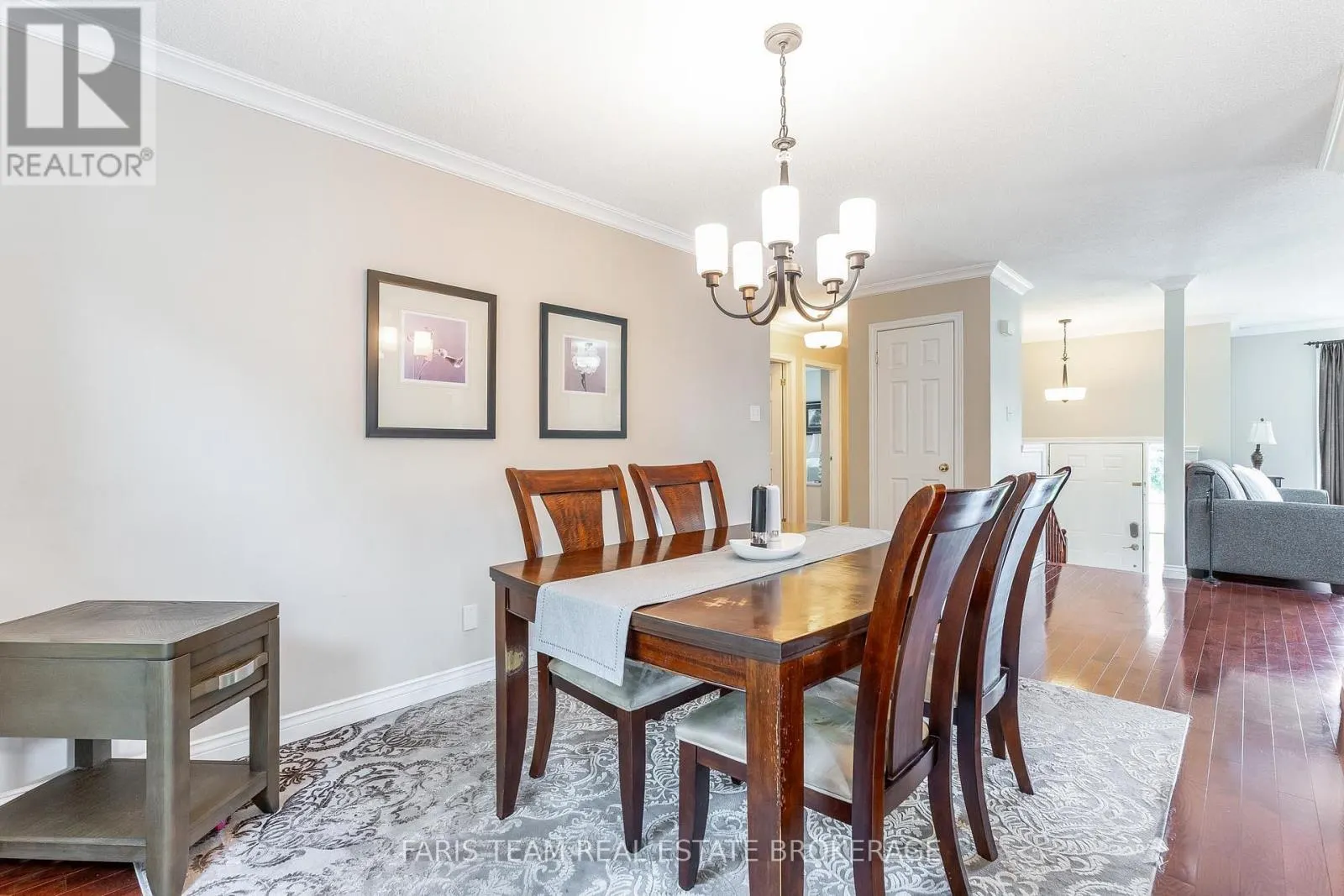 83 GEORGIAS WALK