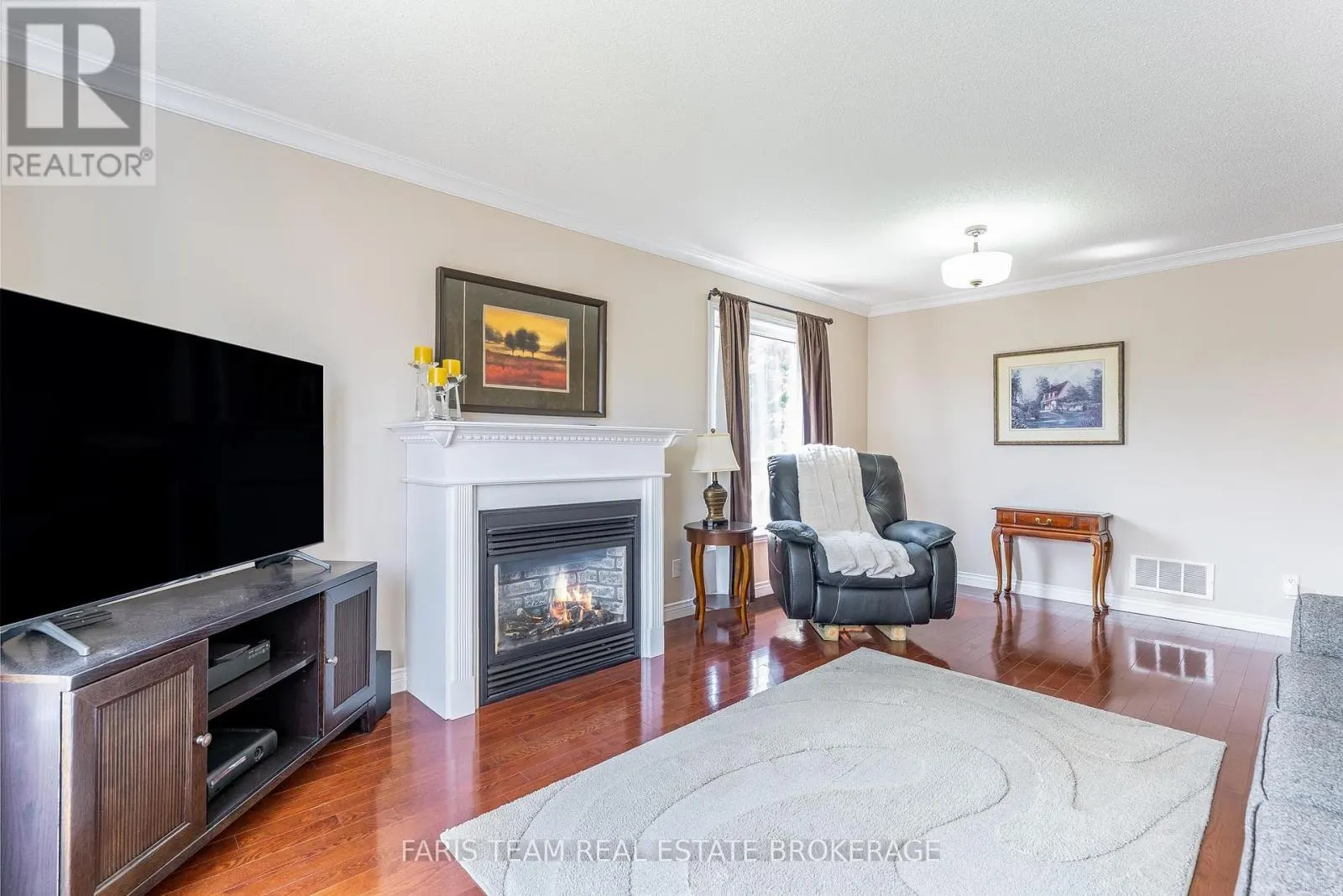 83 GEORGIAS WALK