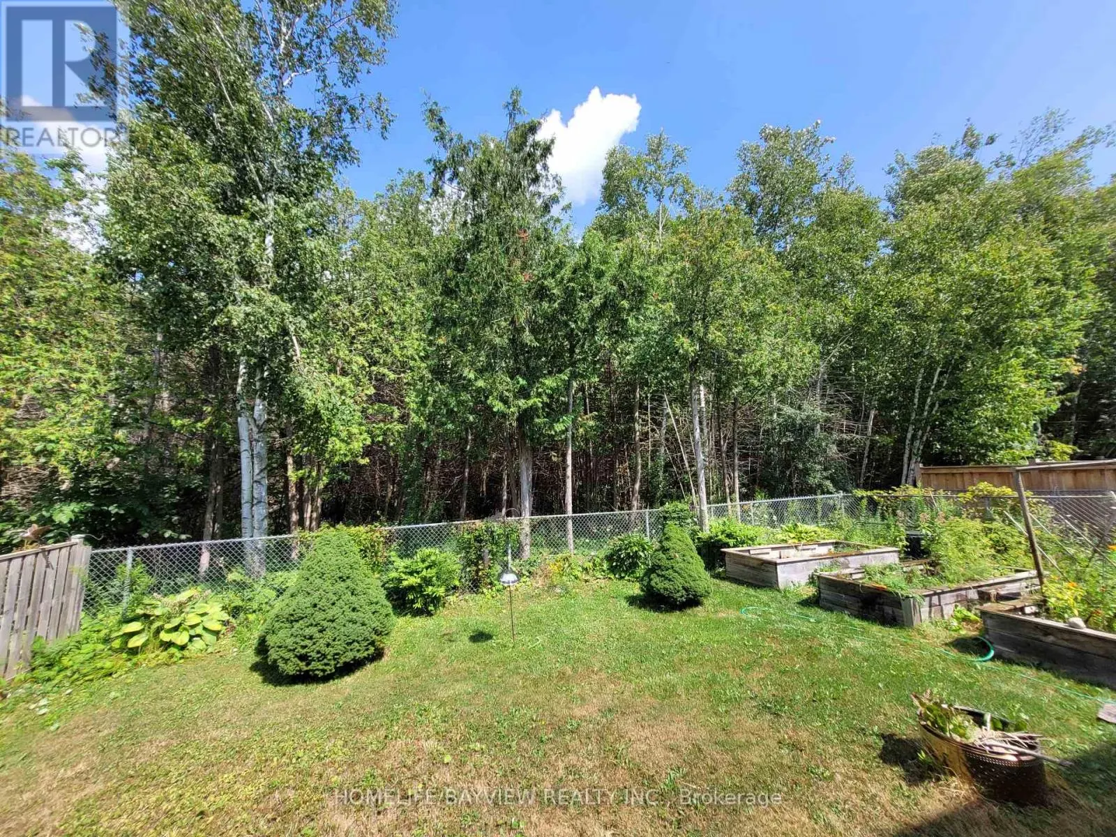 44 THICKETWOOD AVENUE