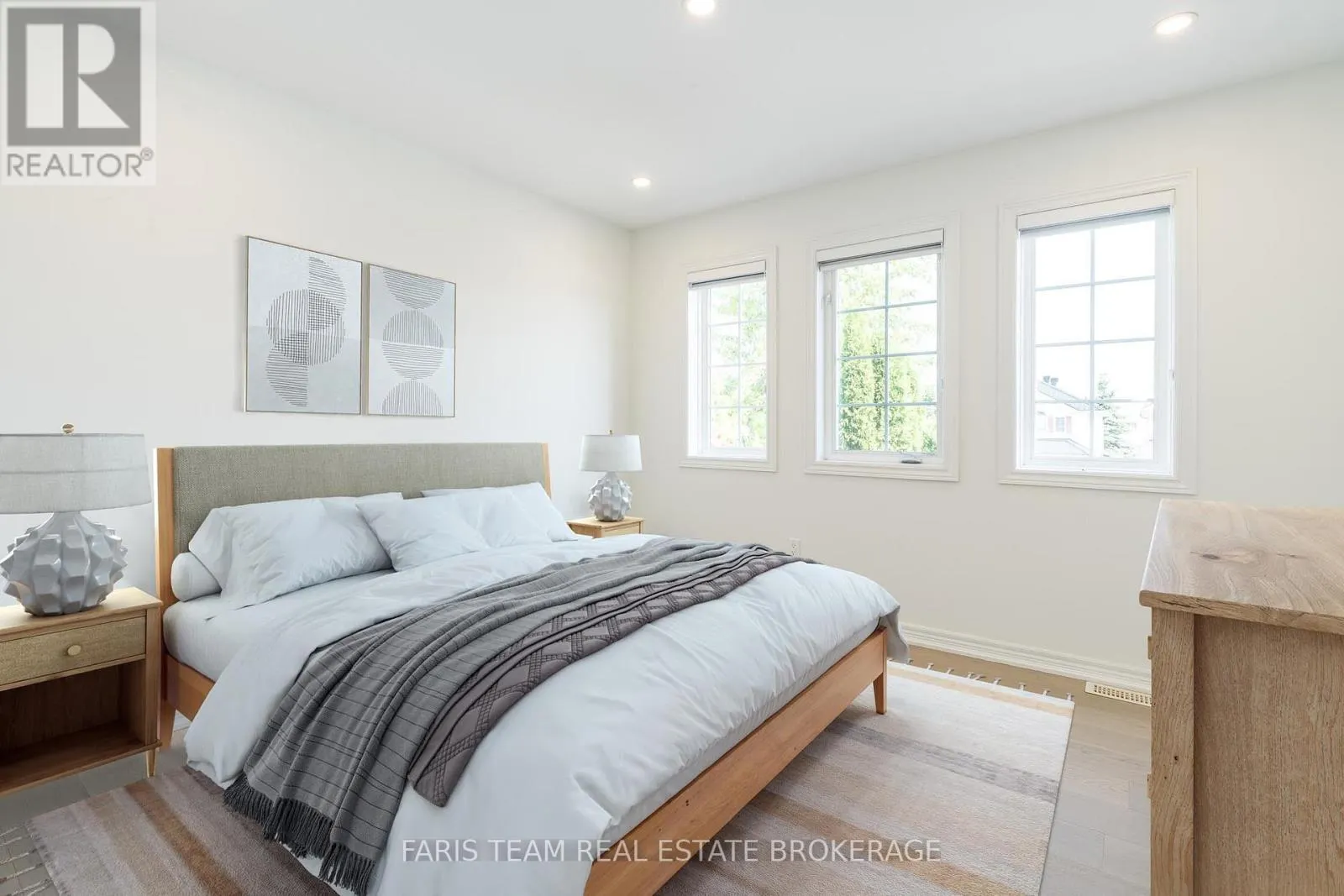 2 VANESSA DRIVE