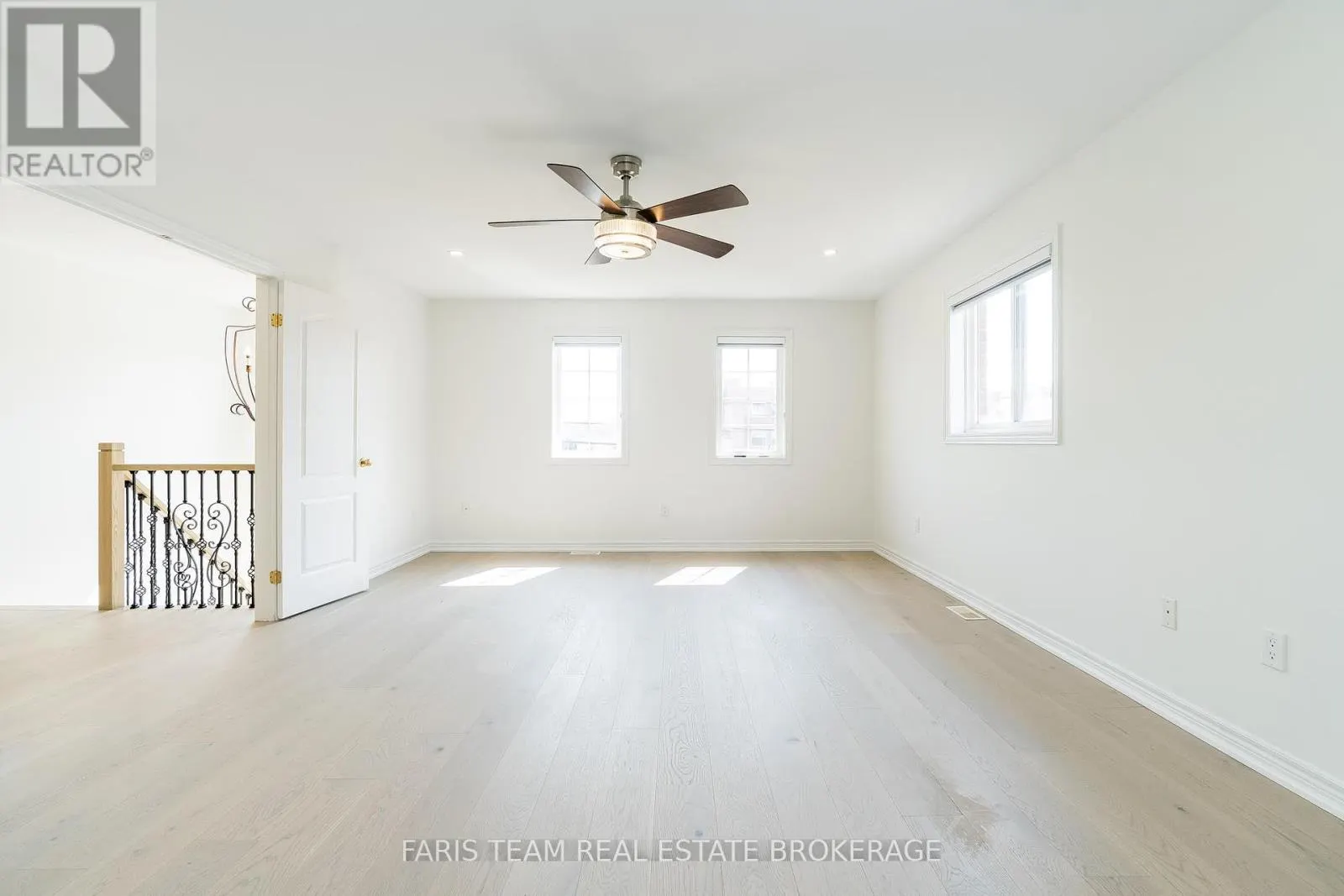 2 VANESSA DRIVE