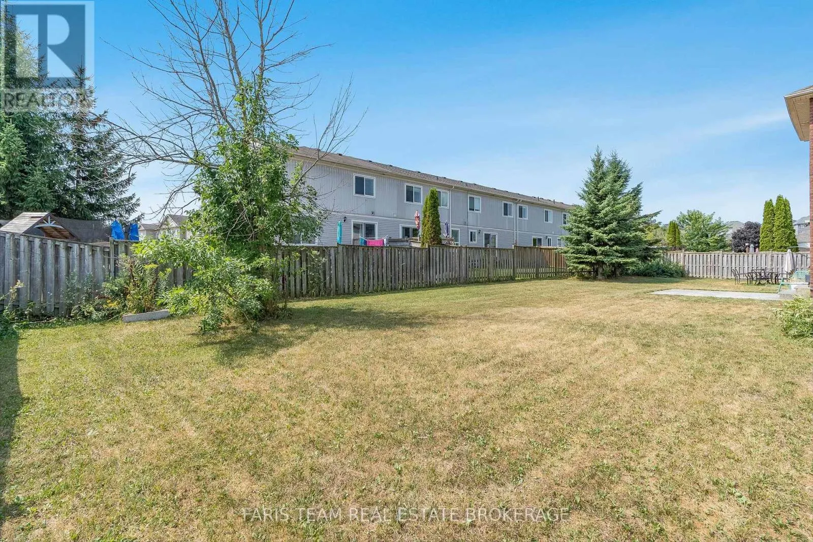 2 VANESSA DRIVE