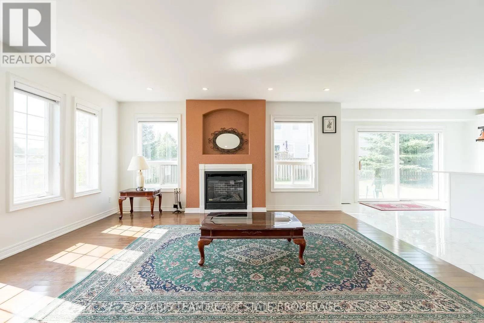 2 VANESSA DRIVE