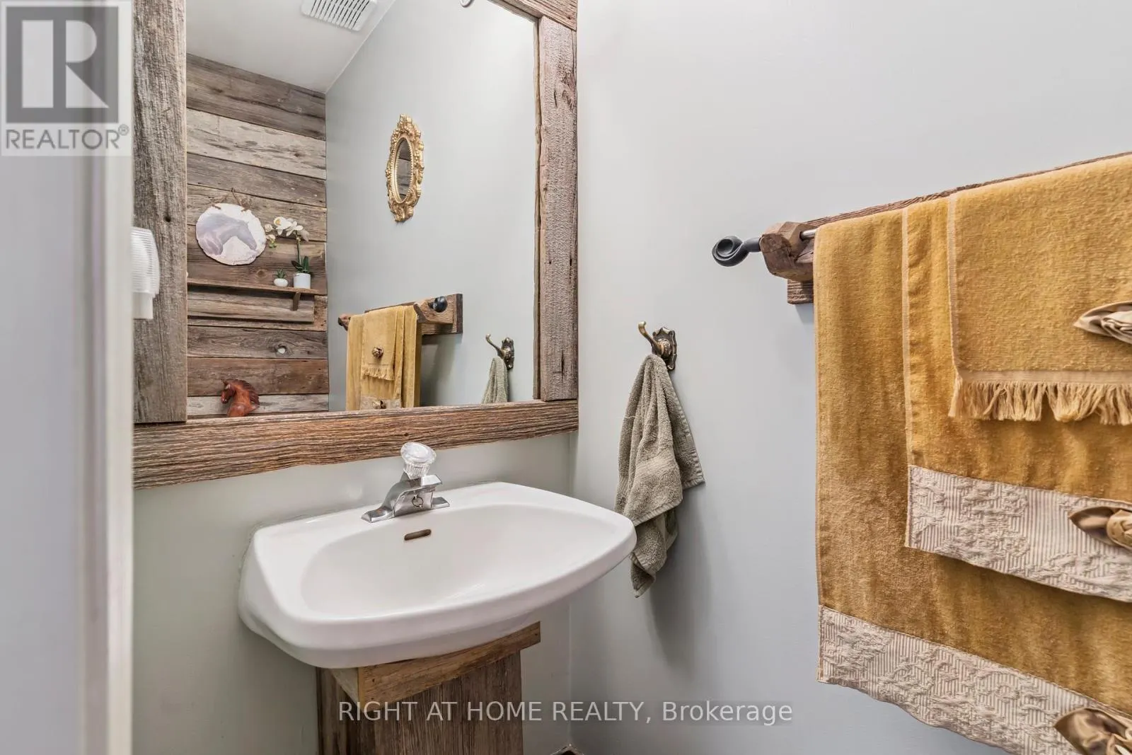 6216 SUNNIDALE TOSORONTIO TOWNLINE