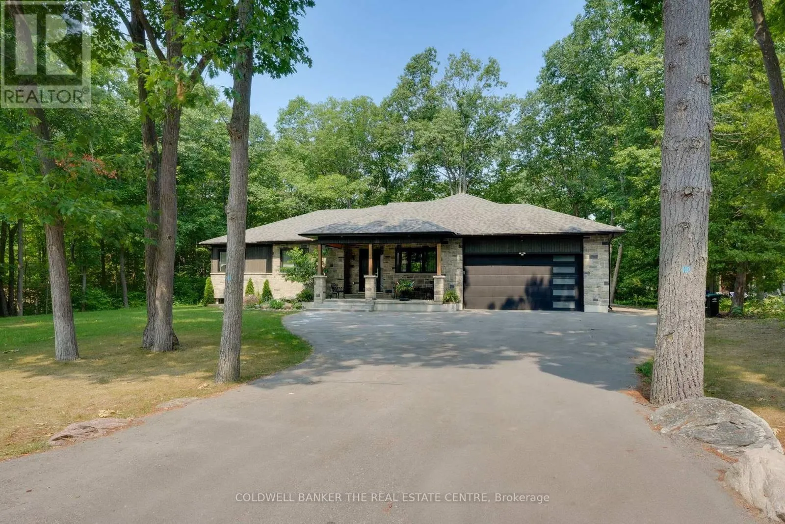 34 OAKWOOD AVENUE