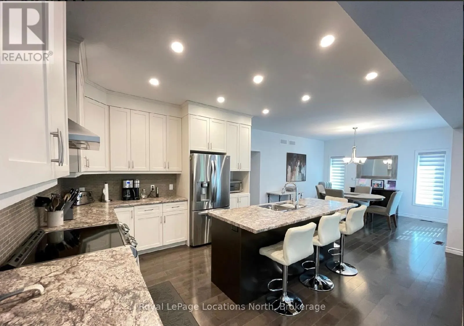 16 SUNSET COURT