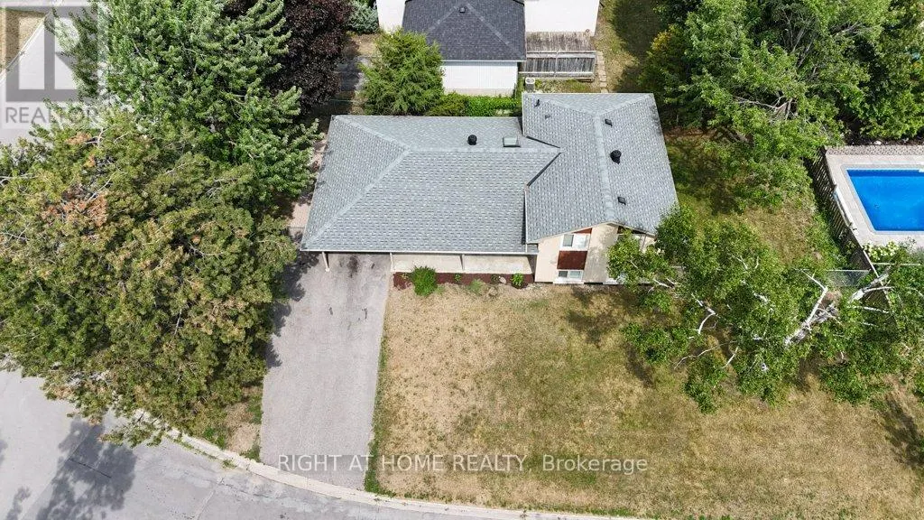 23 BLUE MOUND DRIVE