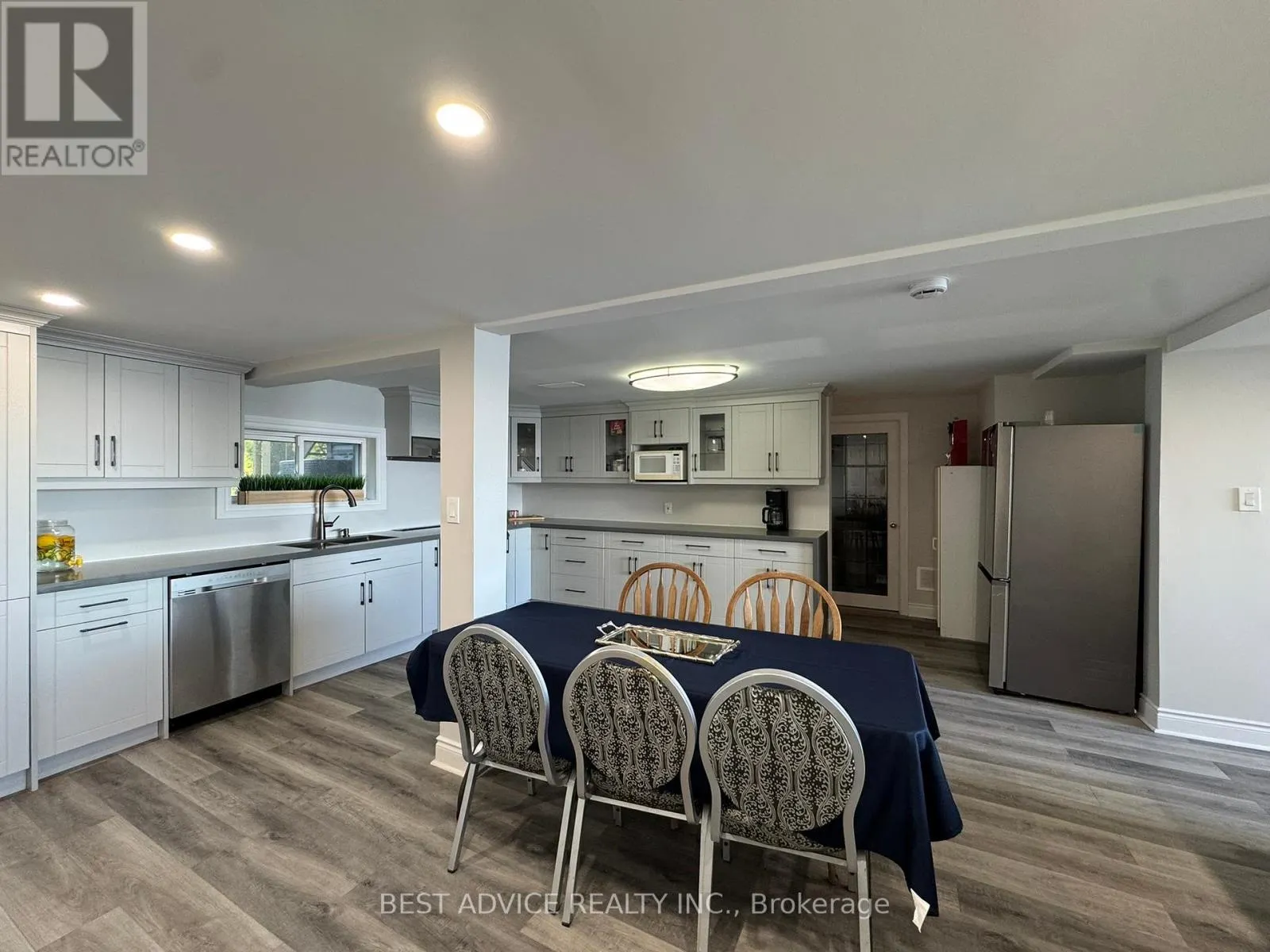 3794 MULEY POINT LANE