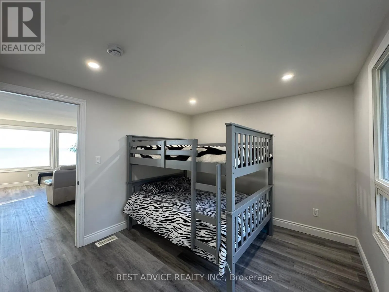 3794 MULEY POINT LANE