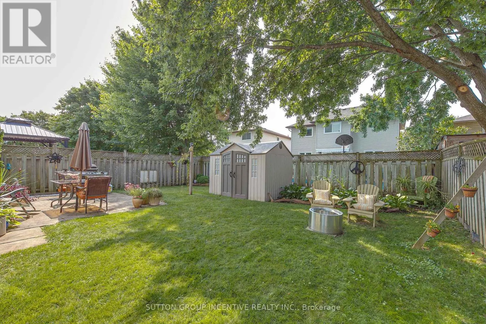 25 ROSENFELD DRIVE