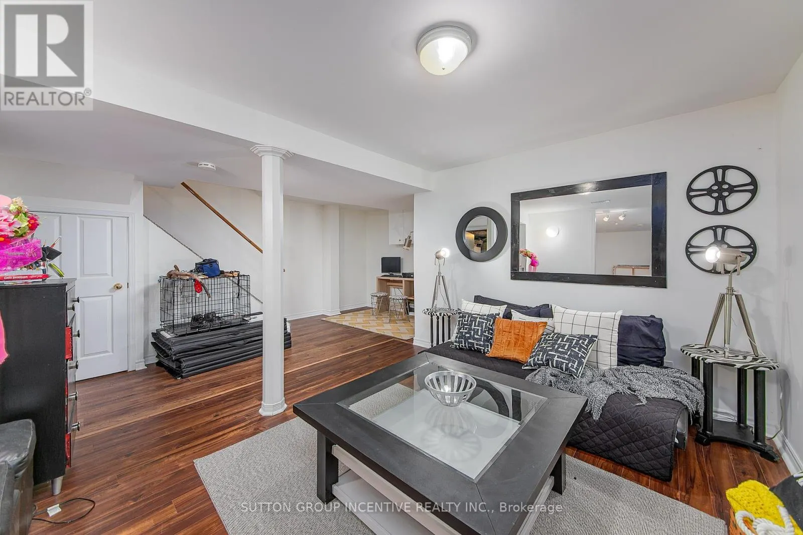 25 ROSENFELD DRIVE