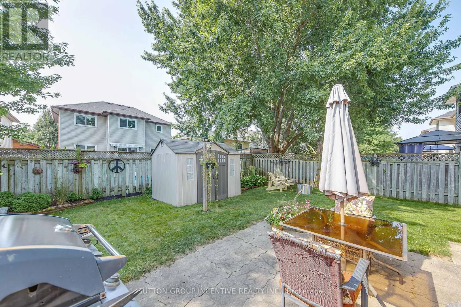 25 ROSENFELD DRIVE