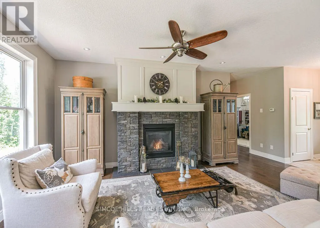 2117 ELANA DRIVE