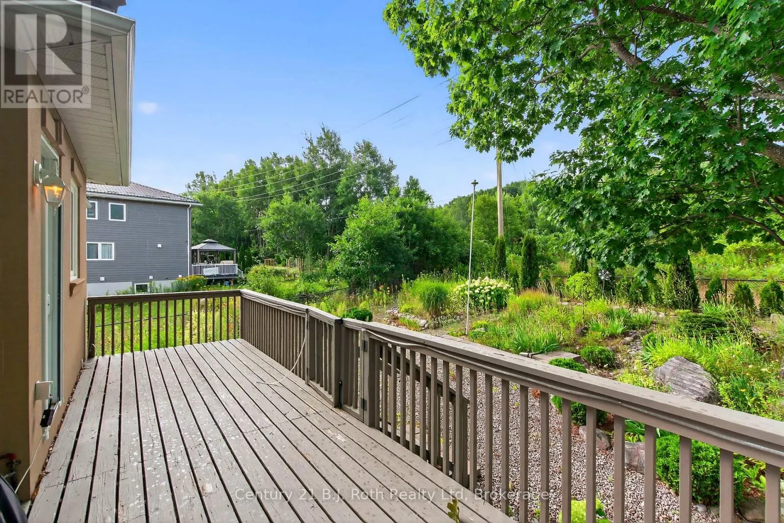 626 TAYLOR DRIVE