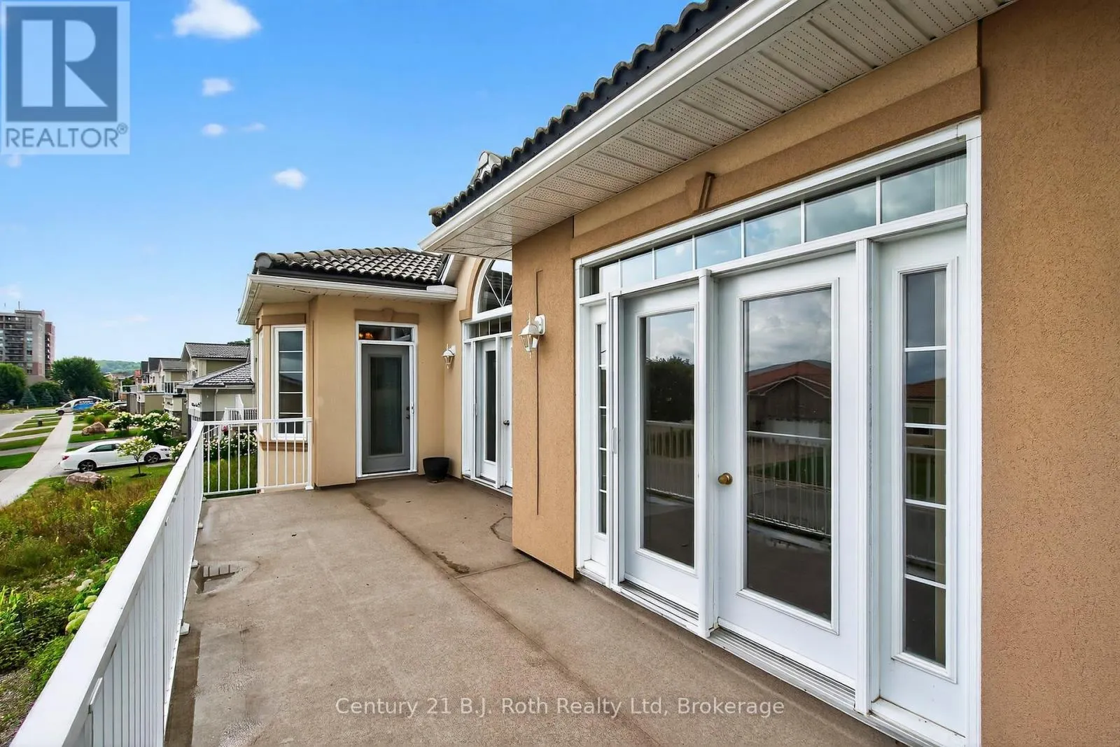 626 TAYLOR DRIVE