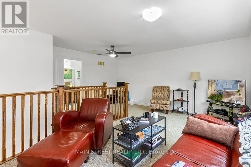 36 SAVANNAH CRESCENT
