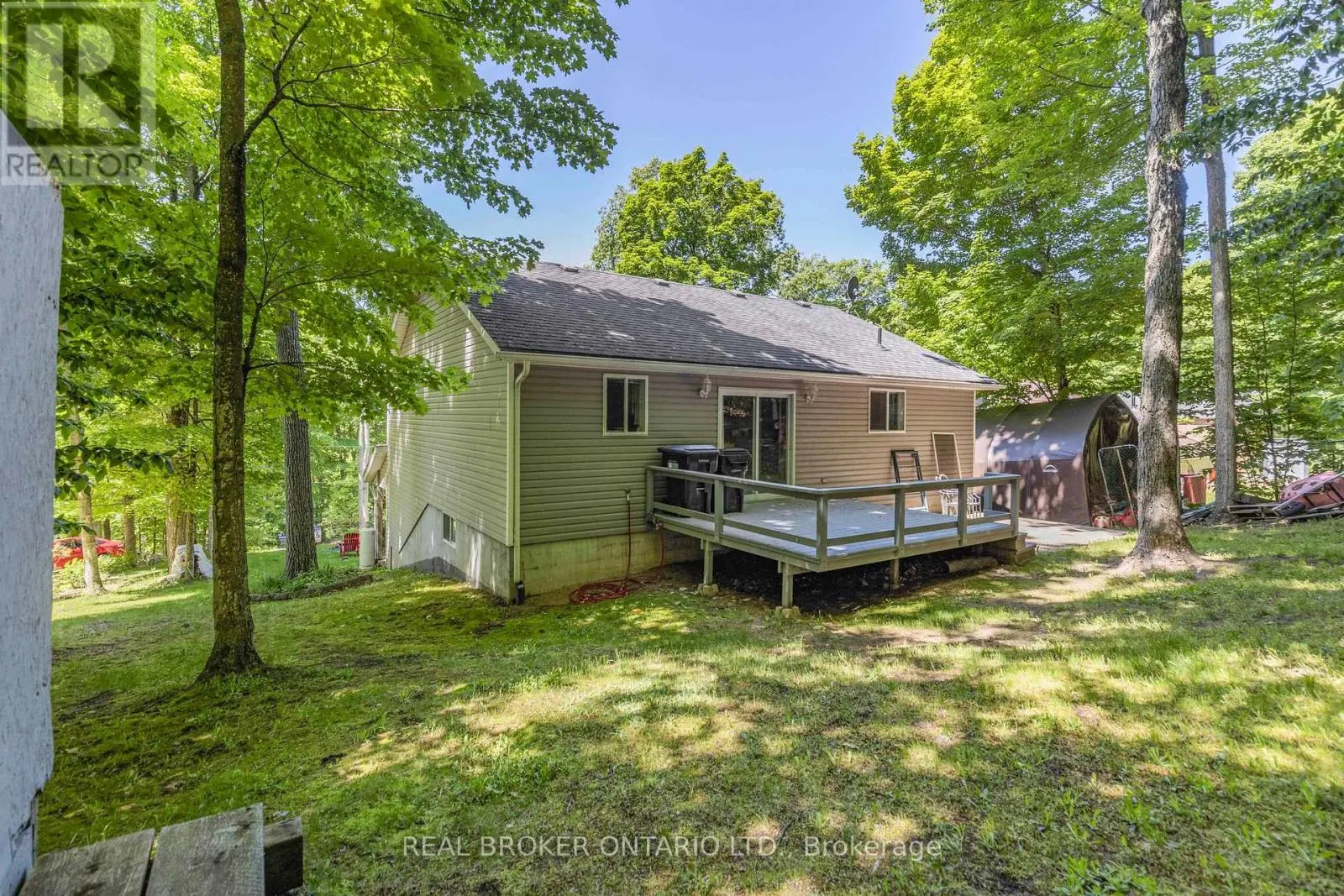 87 FARLAIN LAKE ROAD E