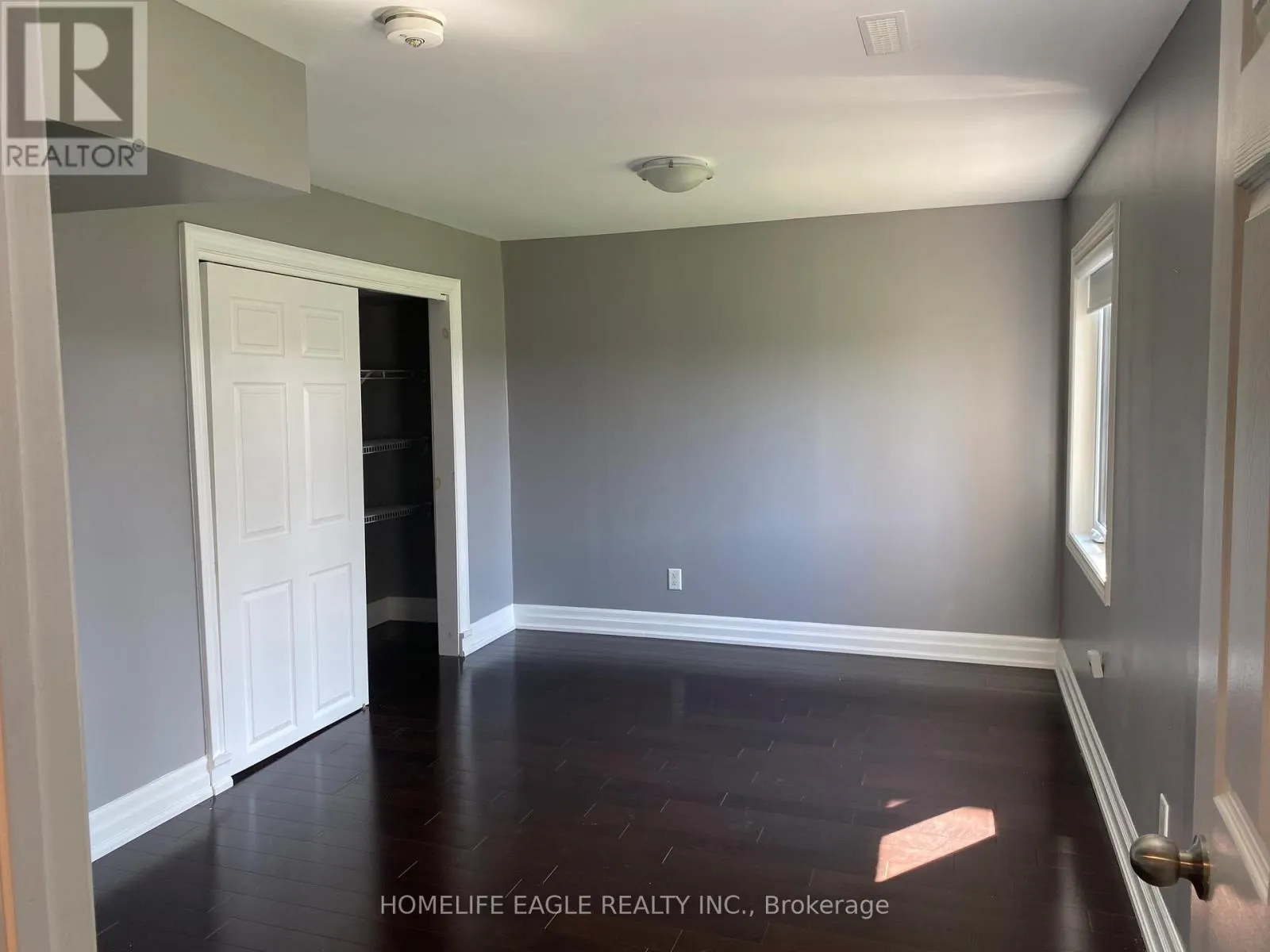 108 SUCCESSION CRESCENT