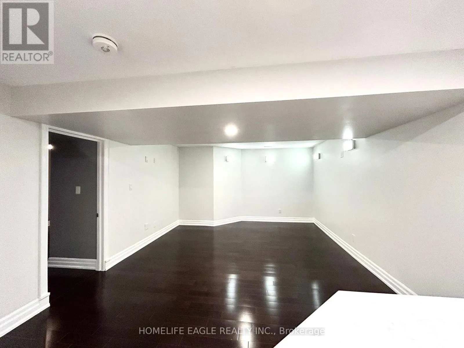 108 SUCCESSION CRESCENT