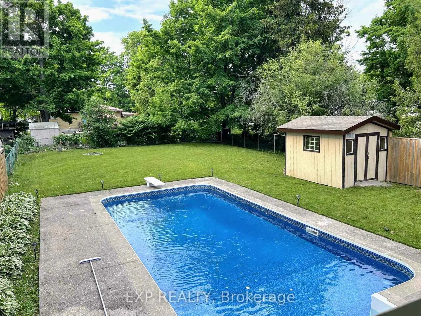 440 BARRIE ROAD