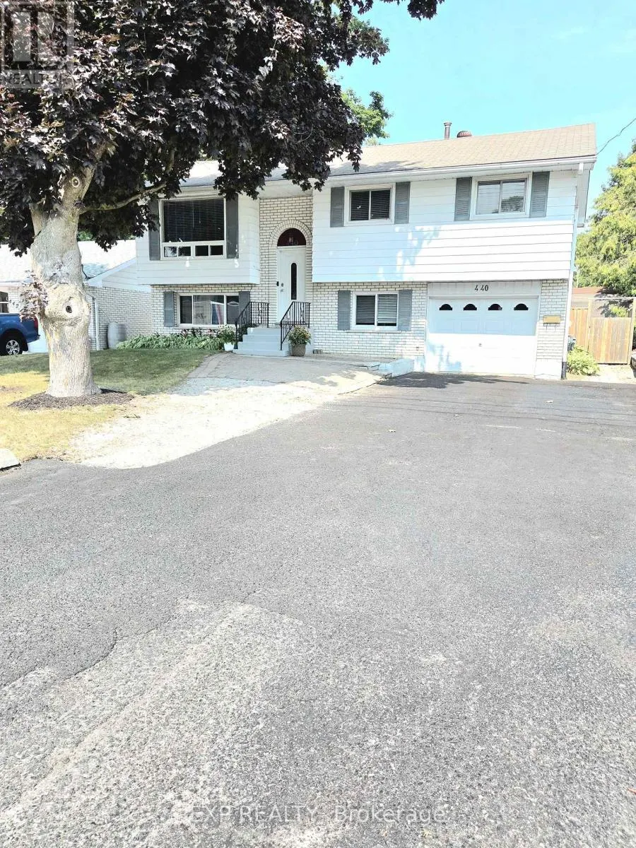 440 BARRIE ROAD