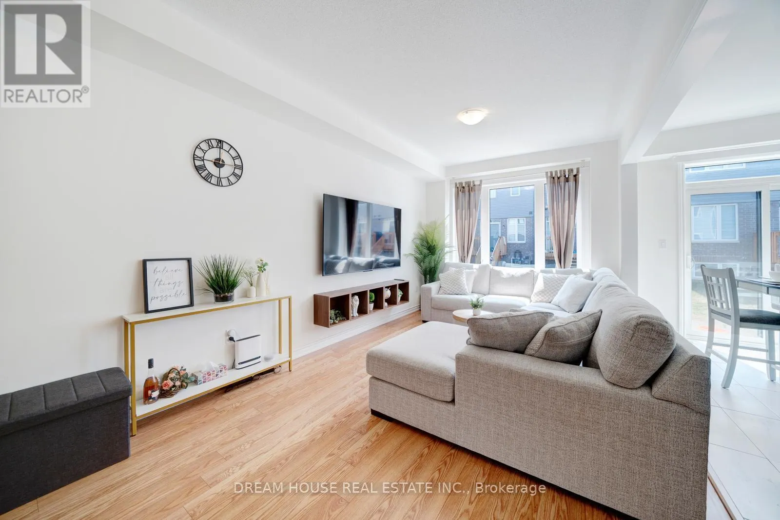 43 BANNISTER ROAD