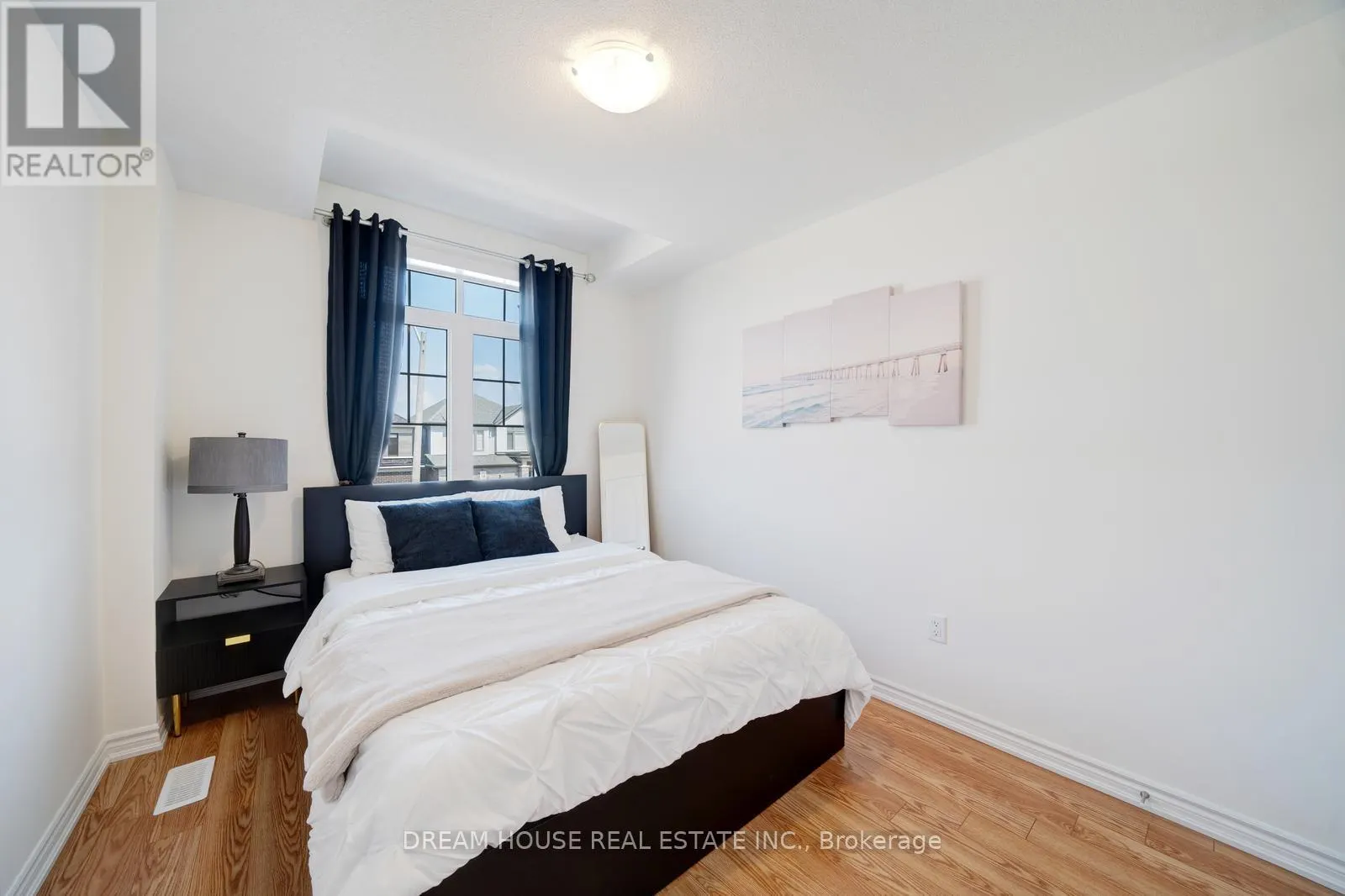 43 BANNISTER ROAD