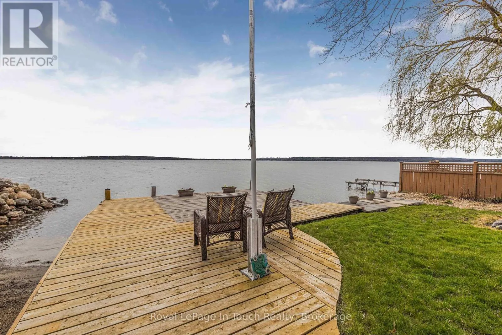 278 ROBINS POINT ROAD