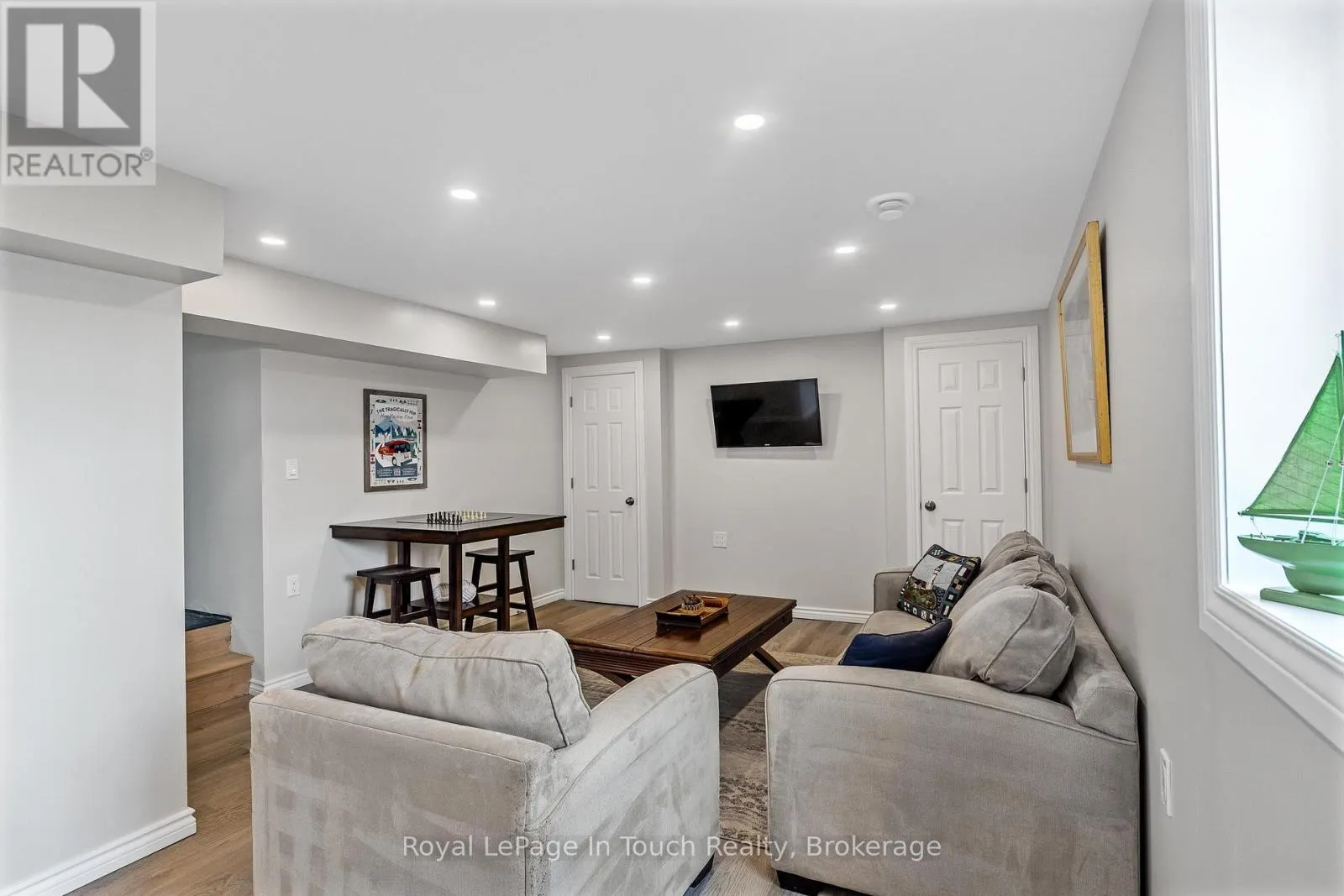 278 ROBINS POINT ROAD