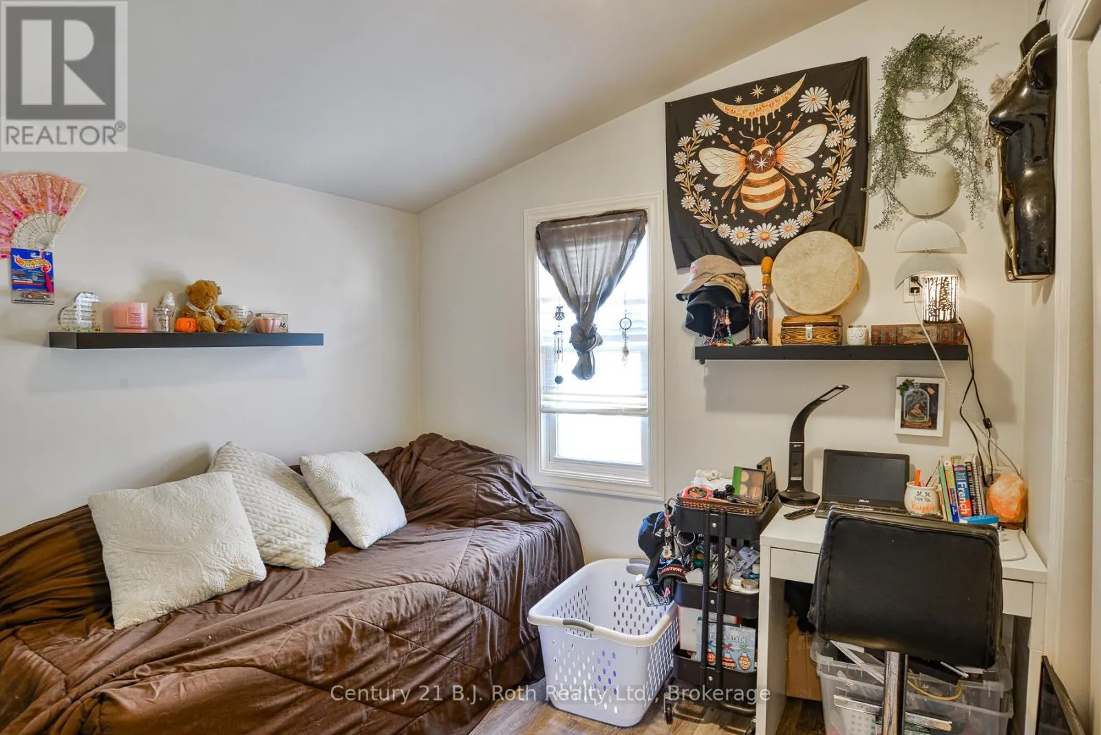 103 ALBERT STREET S