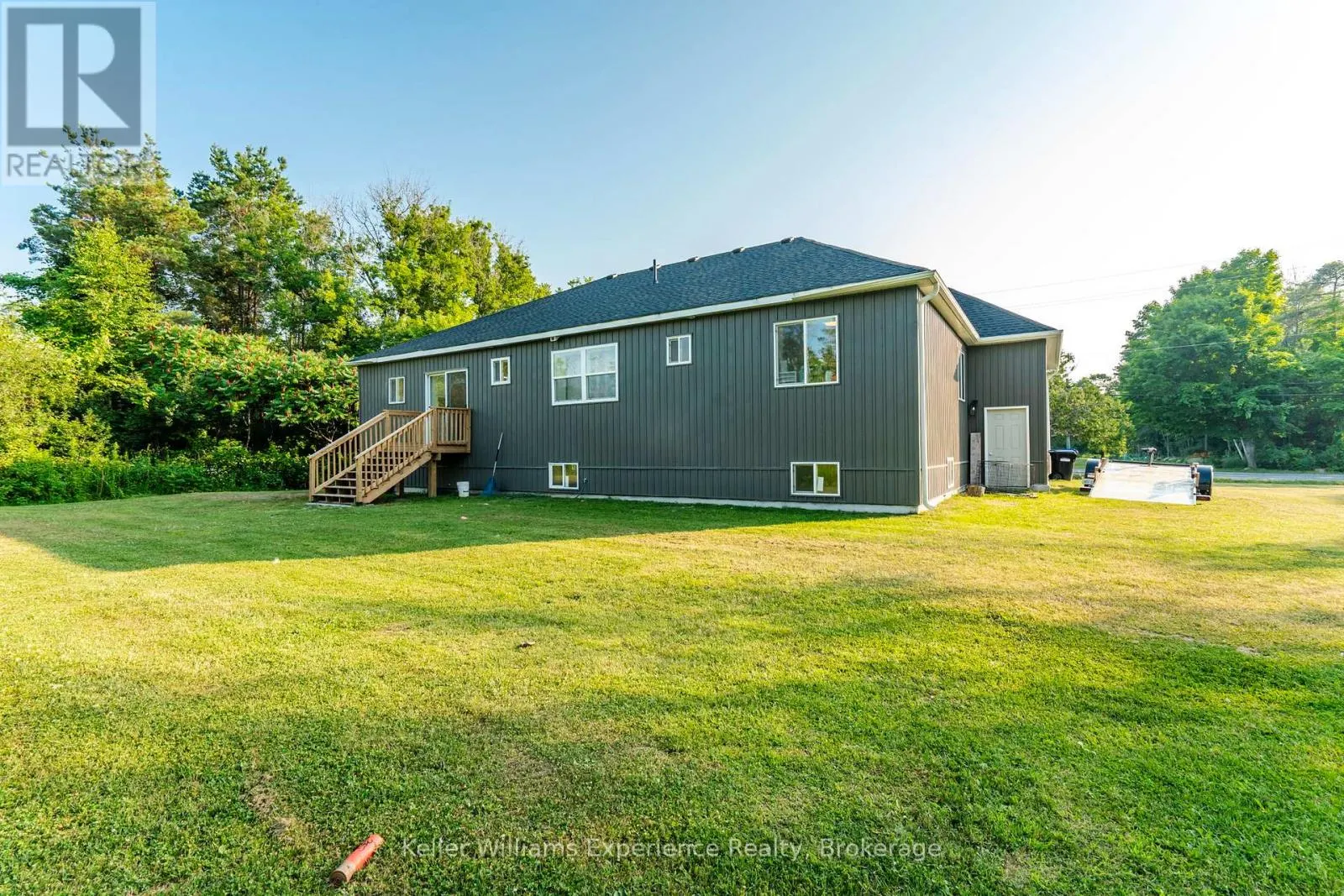 2425 OLD FORT ROAD