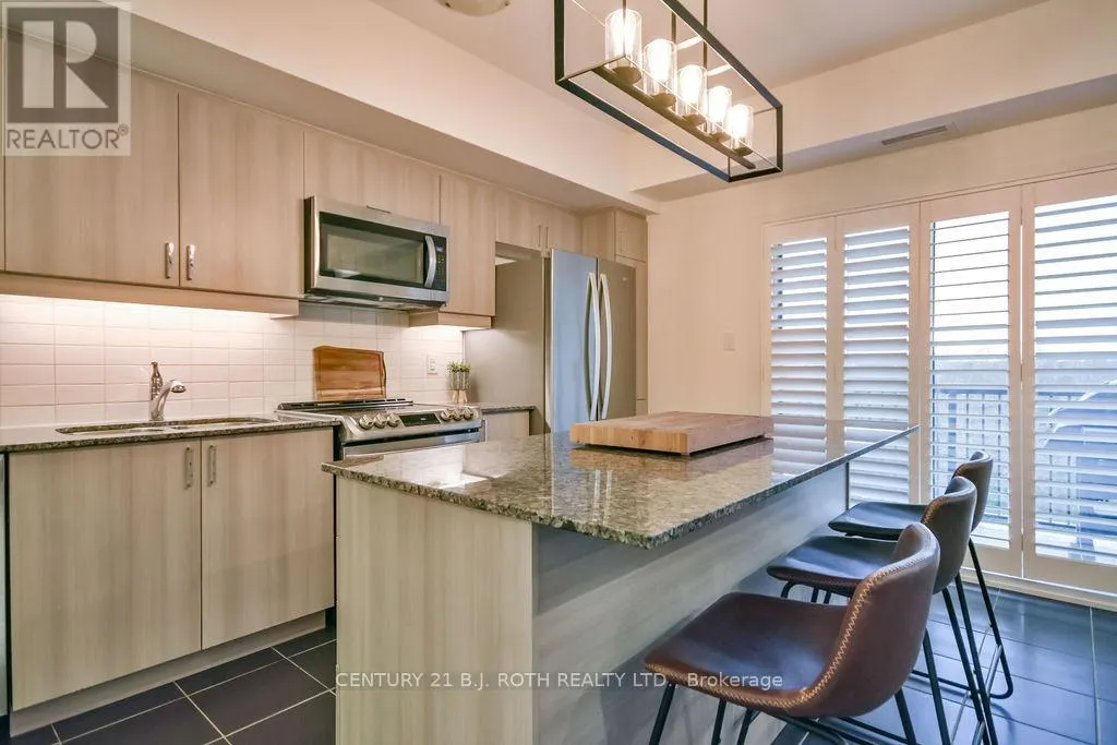 414 - 5 CHEF LANE