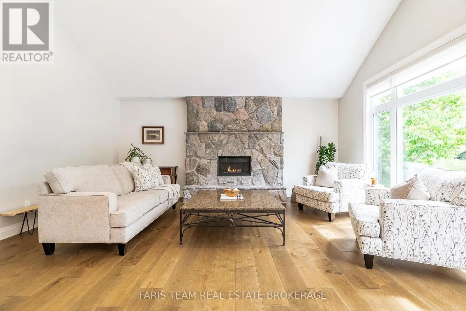 46 ELVYN CRESCENT
