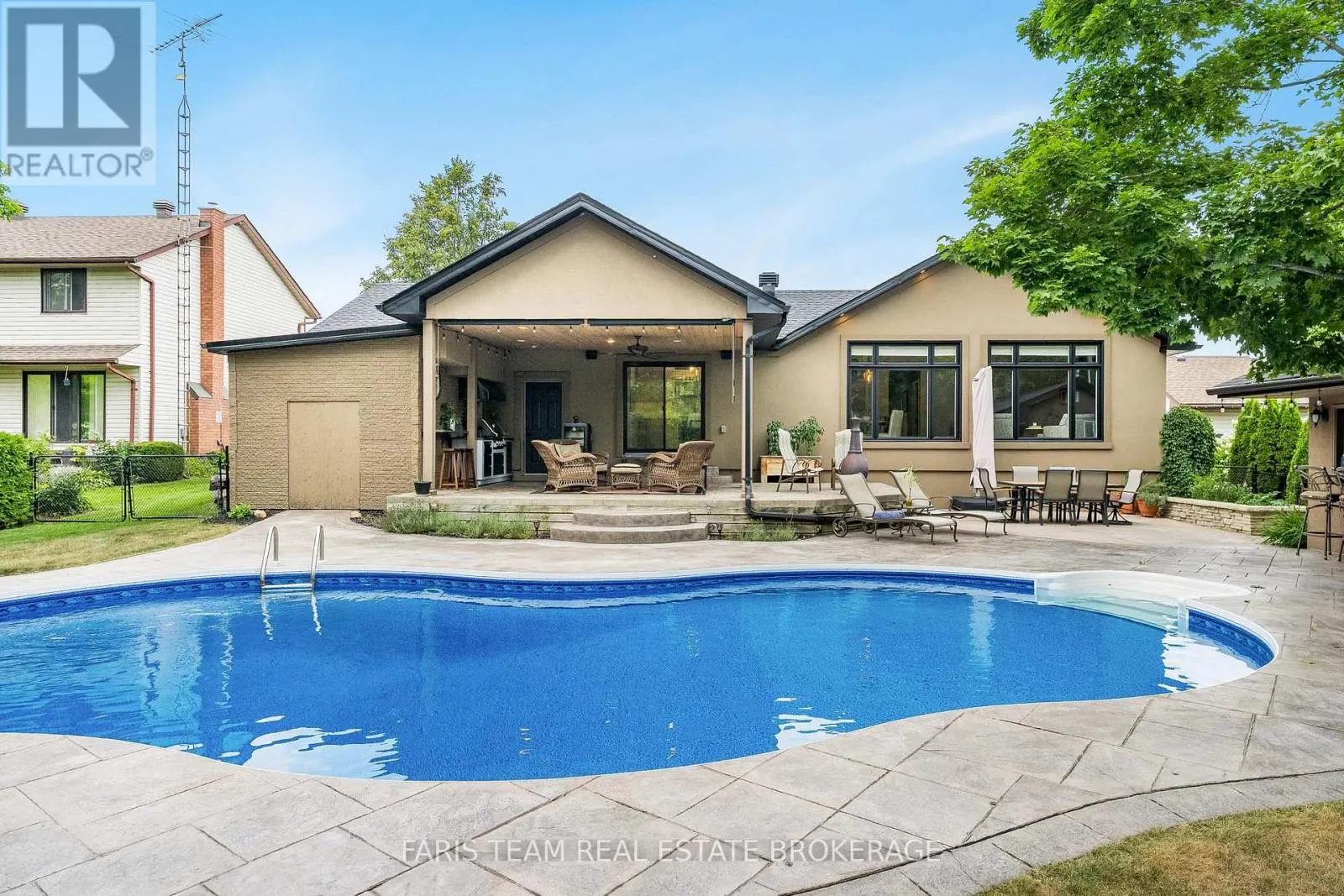 46 ELVYN CRESCENT